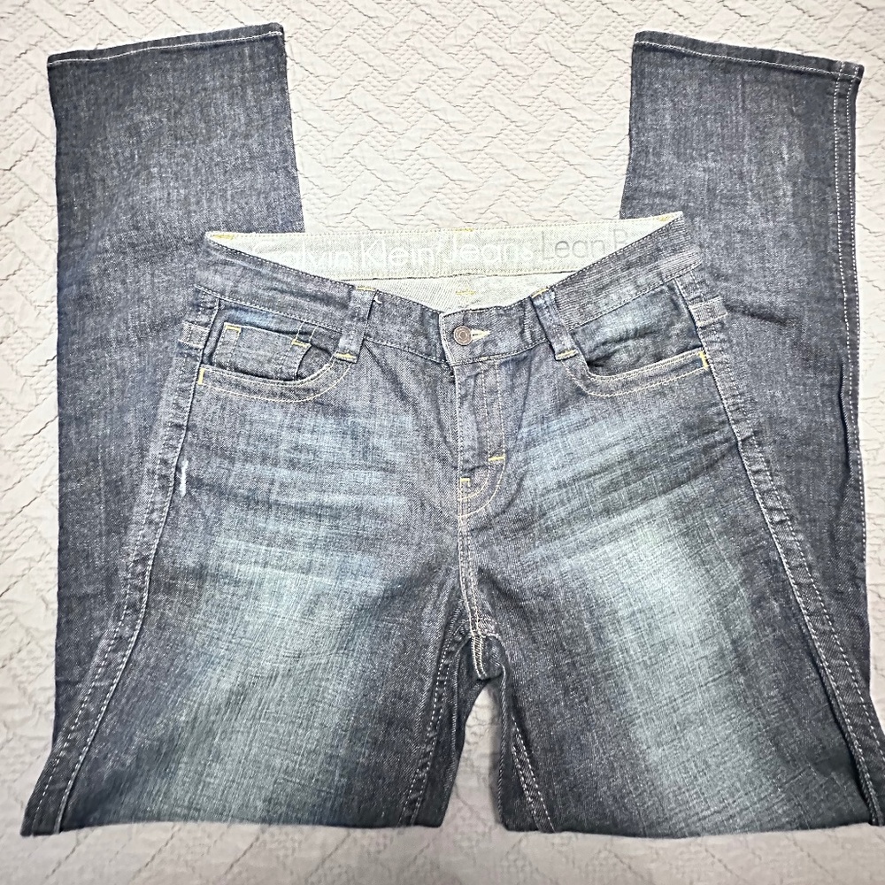 Calvin Klein Women’s Lean Boot Cut Jeans